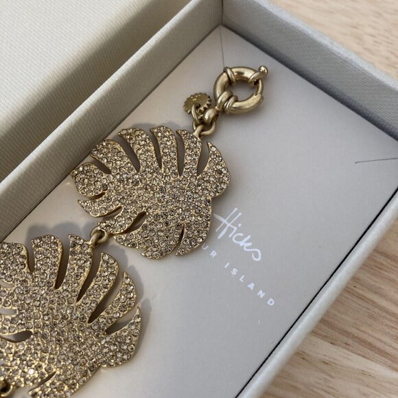 (SOLD) India Hicks Palm Leaf Bracelet, Gold NIB Retired Item HTF - Picture 6 of 6